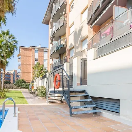 Apartment- Port 51